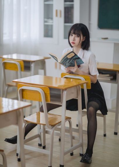 综合伊人一区二区_国语迅雷下载