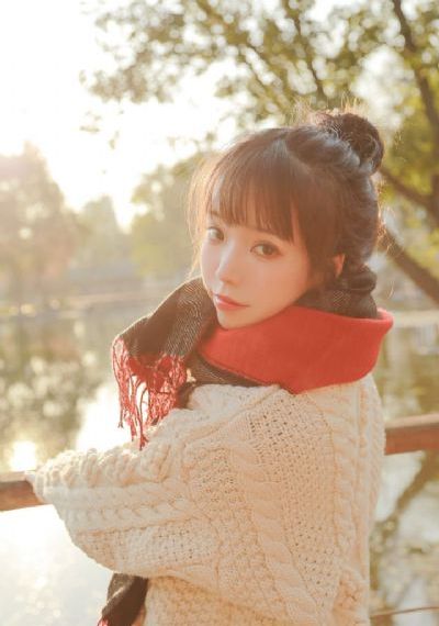 欧美明星披肩街拍图片_剧情片高清免费观看