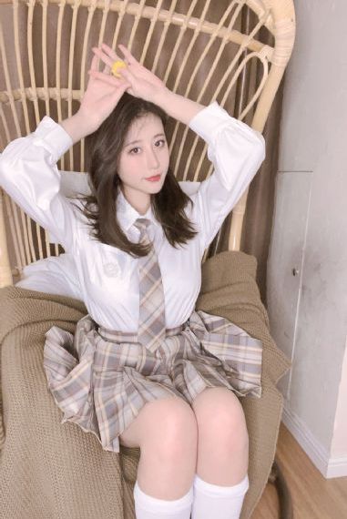 国产一卡二卡三卡在线_在线完整观看