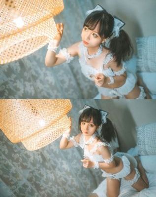 日韩美女搞b_BD完整版观看